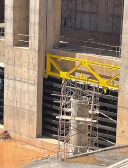 Comportas Ensecadeiras (Stop-Logs)