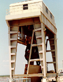 Pontes e Pórticos Rolantes